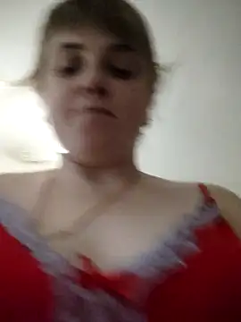 Snapshot of CoddessCrystal chatting on 12/22/25, 06:13 CoddessCrystal online show from 12/22/25, 06:13