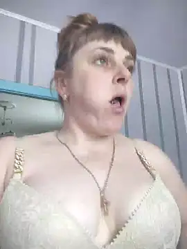 Snapshot of CoddessCrystal chatting on 01/06/26, 10:30 CoddessCrystal online show from 01/06/26, 10:30