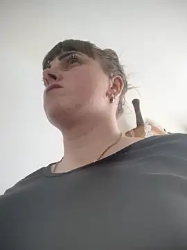 Snapshot of CoddessCrystal chatting on 02/23/26, 08:37 CoddessCrystal online show from 02/23/26, 08:37