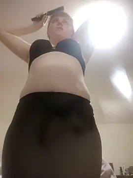 Snapshot of CoddessCrystal chatting on 02/08/26, 06:33 CoddessCrystal online show from 02/08/26, 06:33