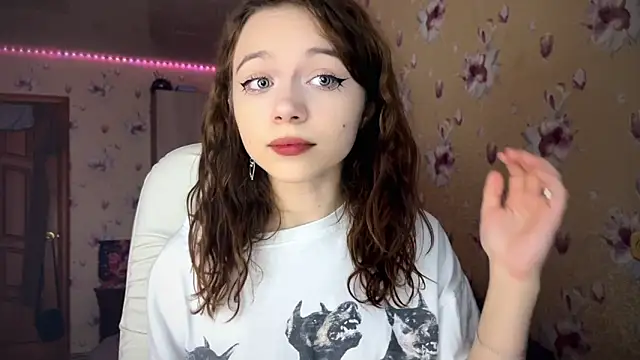  SofiaBrown online show from 12/05/24, 12:14