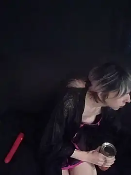 april show her online show from 03/03/26, 06:31