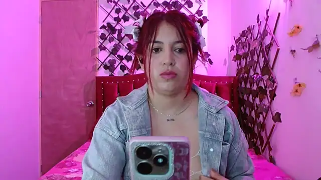 Melani cute02 online show from 12/04/25, 09:14