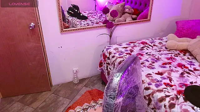 Melani cute02 online show from 07/31/26, 09:12