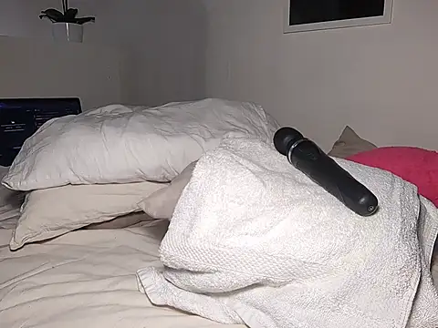 gymyagirlll online show from 03/08/26, 02:04