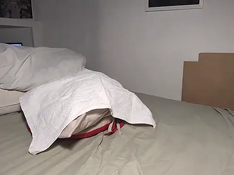 gymyagirlll online show from 05/19/26, 08:27