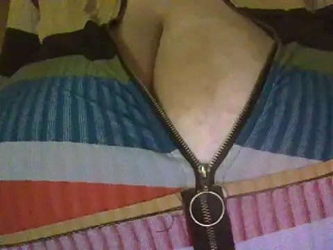 RoxiRedXXX online show from 02/24/25, 06:36