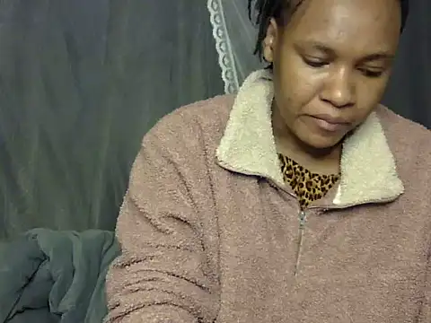 Snapshot of Jay_Vee chatting on 06/17/26, 06:46 Jay Vee online show from 06/17/26, 06:46