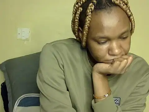 Snapshot of Jay_Vee chatting on 07/14/26, 05:01 Jay Vee online show from 07/14/26, 05:01