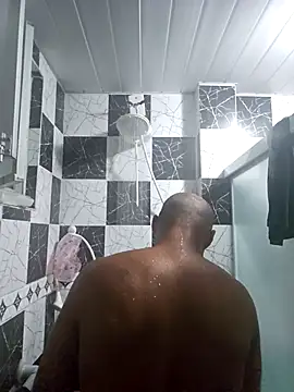 Snapshot of Binhosex2024 chatting on 09/22/25, 03:23 Binhosex2024 online show from 09/22/25, 03:23