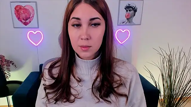 NellieMccaffrey online show from 01/04/25, 04:44