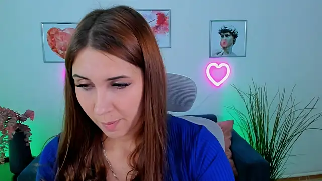 NellieMccaffrey online show from 12/14/24, 01:38