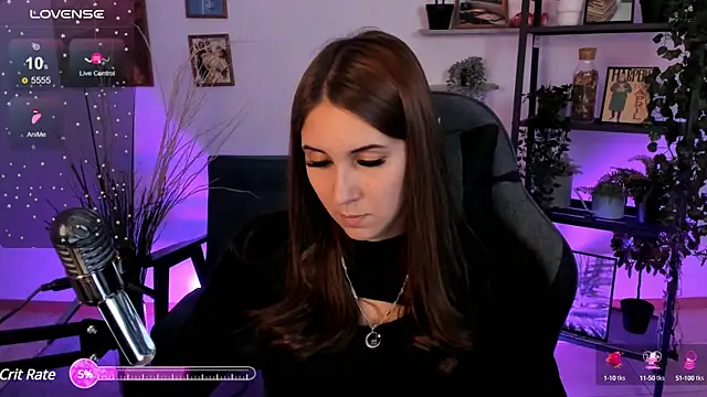 NellieMccaffrey online show from 12/30/24, 04:53