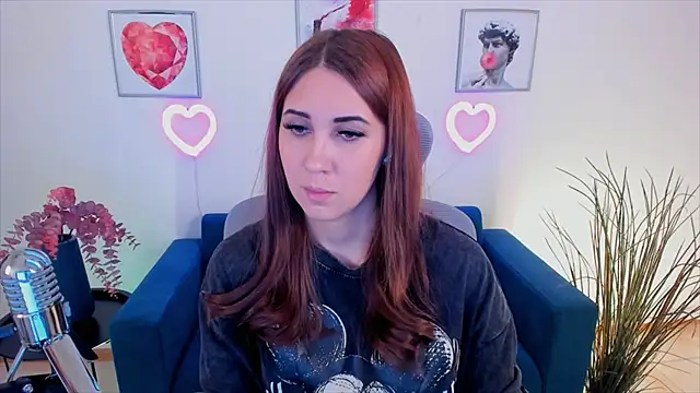 NellieMccaffrey online show from 01/05/25, 04:25