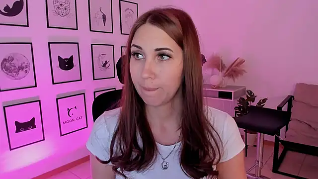 NellieMccaffrey online show from 12/07/24, 01:08