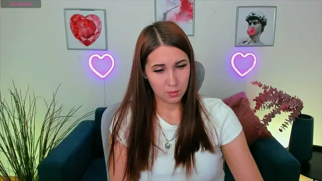 NellieMccaffrey online show from 12/15/24, 02:08