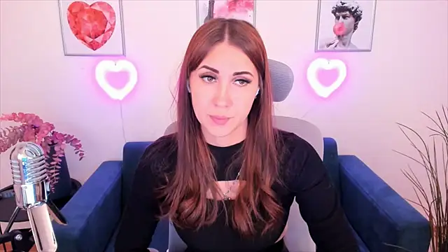 NellieMccaffrey online show from 01/13/25, 04:30