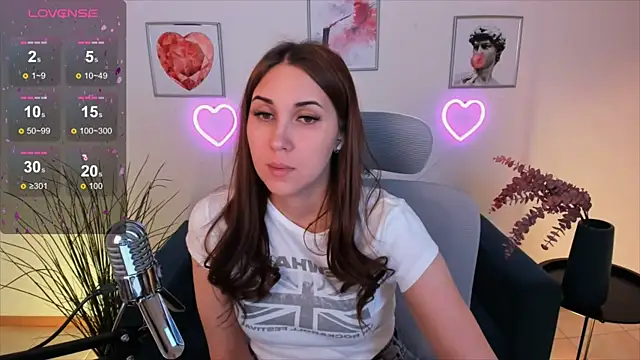 NellieMccaffrey online show from 12/21/24, 07:56