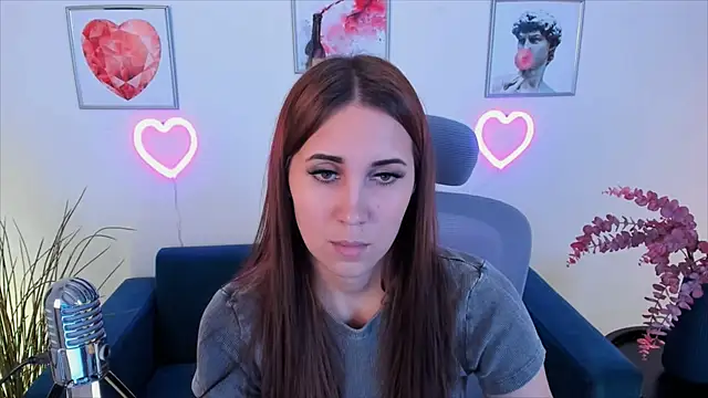 NellieMccaffrey online show from 12/22/24, 04:28