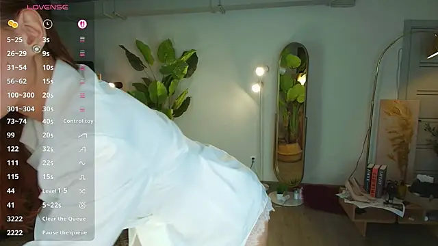 OmeliaDior online show from 03/25/26, 03:55