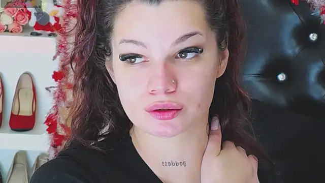 Allisonn223 online show from 12/18/25, 01:48