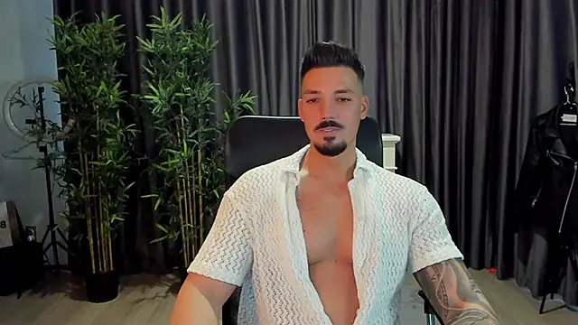 Snapshot of HaydenSpearss chatting on 02/07/25, 01:01 HaydenSpearss online show from 02/07/25, 01:01