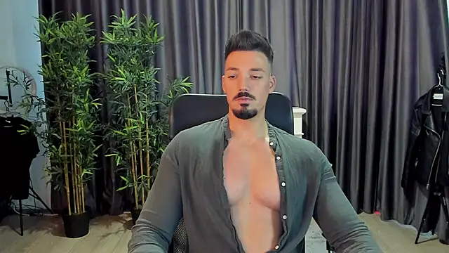 Snapshot of HaydenSpearss chatting on 03/02/25, 10:47 HaydenSpearss online show from 03/02/25, 10:47