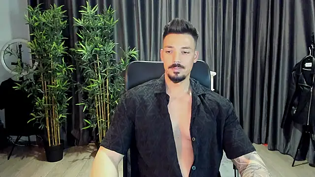 Snapshot of HaydenSpearss chatting on 02/19/25, 03:49 HaydenSpearss online show from 02/19/25, 03:49