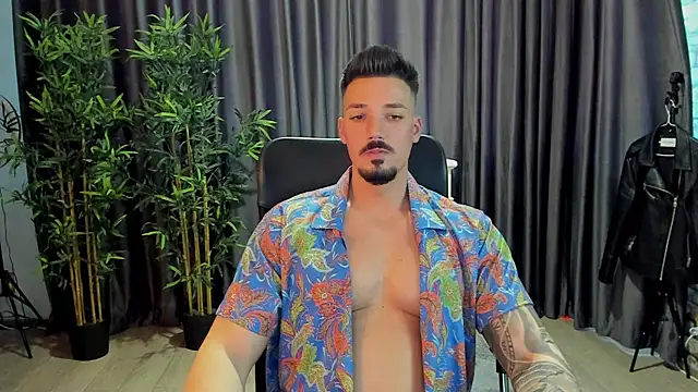 Snapshot of HaydenSpearss chatting on 03/21/25, 01:45 HaydenSpearss online show from 03/21/25, 01:45