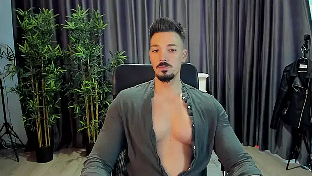 Snapshot of HaydenSpearss chatting on 03/23/25, 07:20 HaydenSpearss online show from 03/23/25, 07:20