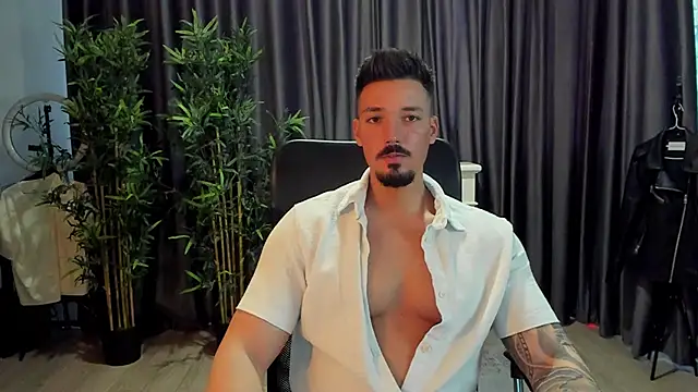 Snapshot of HaydenSpearss chatting on 02/11/25, 12:47 HaydenSpearss online show from 02/11/25, 12:47