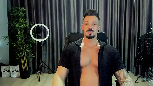 Snapshot of HaydenSpearss chatting on 02/14/26, 08:03 HaydenSpearss online show from 02/14/26, 08:03