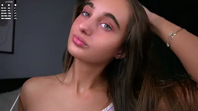 Snapshot of PiquingOgalala chatting on 11/03/25, 01:11 PiquingOgalala online show from 11/03/25, 01:11