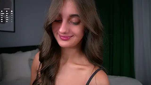 Snapshot of PiquingOgalala chatting on 11/28/25, 01:06 PiquingOgalala online show from 11/28/25, 01:06