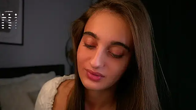 Snapshot of PiquingOgalala chatting on 11/07/25, 01:10 PiquingOgalala online show from 11/07/25, 01:10