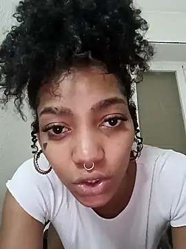 Laanegraofficial  online show from 01/04/25, 08:37