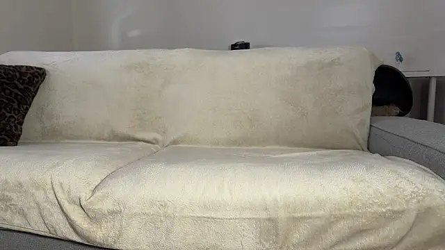 michiko  online show from 03/31/26, 02:41