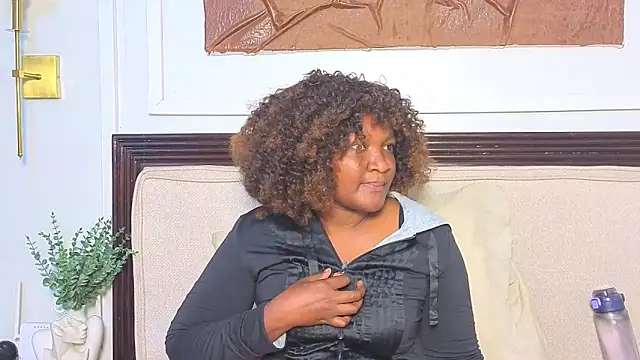 ANNI-E online show from 04/08/26, 04:03