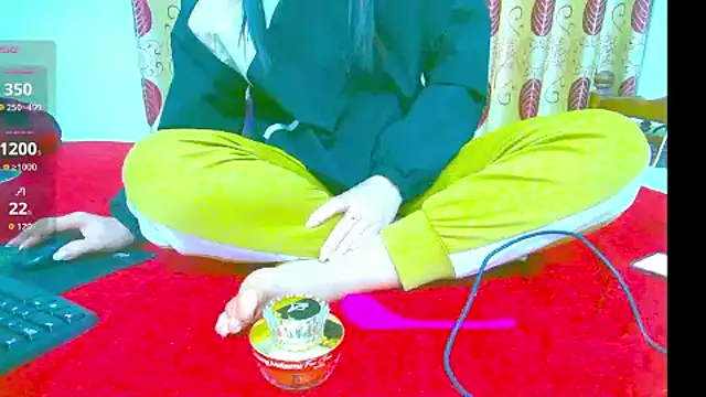 Love making online show from 11/26/25, 09:31