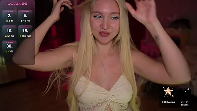 Snapshot of LunaLissa chatting on 09/21/25, 01:38 LunaLissa online show from 09/21/25, 01:38