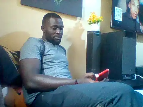 Snapshot of ClinDi chatting on 02/23/26, 01:12 ClinDi online show from 02/23/26, 01:12