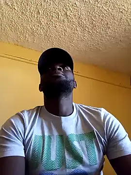 Snapshot of ClinDi chatting on 03/14/25, 11:34 ClinDi online show from 03/14/25, 11:34