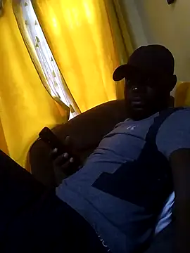 Snapshot of ClinDi chatting on 06/21/26, 02:12 ClinDi online show from 06/21/26, 02:12