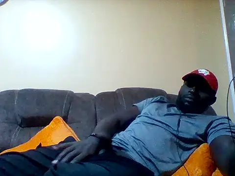 Snapshot of ClinDi chatting on 02/11/26, 12:38 ClinDi online show from 02/11/26, 12:38