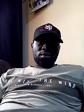 Snapshot of ClinDi chatting on 03/11/25, 12:28 ClinDi online show from 03/11/25, 12:28