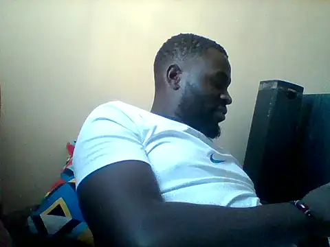 Snapshot of ClinDi chatting on 01/15/26, 01:25 ClinDi online show from 01/15/26, 01:25