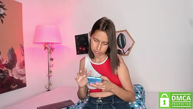 aleja rythm online show from 10/26/25, 07:03