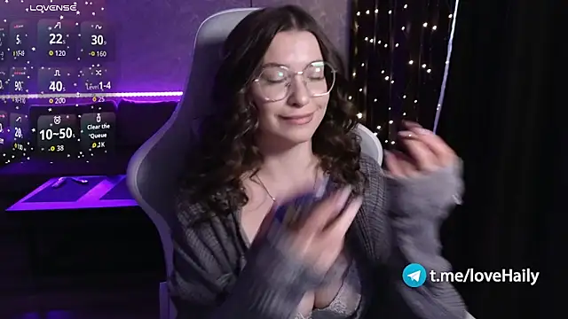 EuphoriaHaily online show from 03/17/26, 01:47