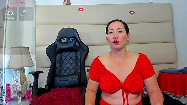 avatomas 02 online show from 11/26/25, 04:56