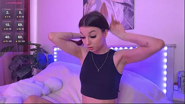 Veronica leal online show from 10/12/25, 10:05